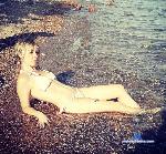 Alestata stripchat livecam show performer room profile