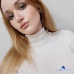 Cherill_ stripchat livecam performer profile
