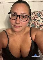 nikkisfuntoys1 stripchat livecam show performer room profile