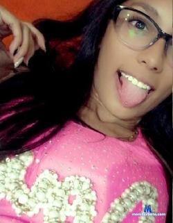 anniehills_ stripchat livecam performer profile