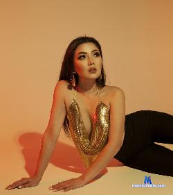 AinaChen stripchat livecam performer profile