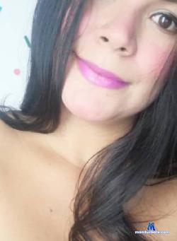 KylieGerner stripchat livecam performer profile
