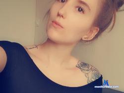 BETTYgirl stripchat livecam performer profile