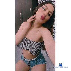 lady-teen21 stripchat livecam performer profile