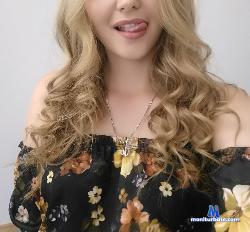 Candy-Love stripchat livecam performer profile