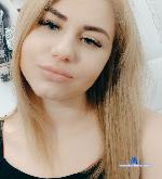 Sweet--Cherryes stripchat livecam show performer room profile
