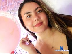 dulce_emma stripchat livecam performer profile