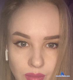 LiaCat stripchat livecam performer profile