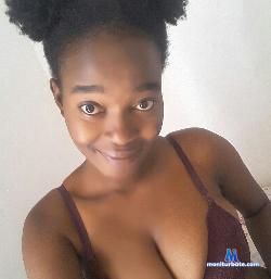 Bambinokitten stripchat livecam performer profile