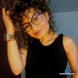 carla_curly stripchat livecam performer profile