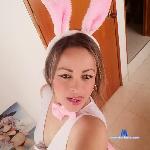 shiara_hot stripchat livecam show performer room profile