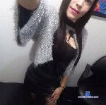 LauraKalifa stripchat livecam show performer room profile
