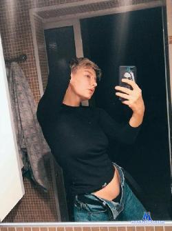 Anika_Sexyy stripchat livecam performer profile