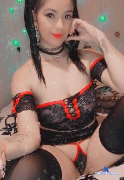 beautifulbrianna stripchat livecam performer profile