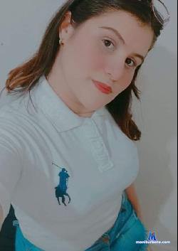 thalia_2021 stripchat livecam performer profile
