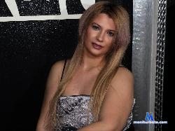 Blonde4Fun1Z stripchat livecam performer profile
