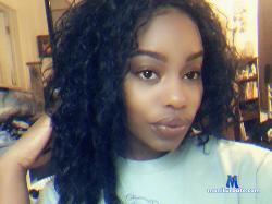 hon3yxxx stripchat livecam performer profile