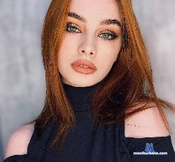BrianaFox stripchat livecam performer profile