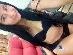 abrilcruz_ stripchat livecam show performer room profile