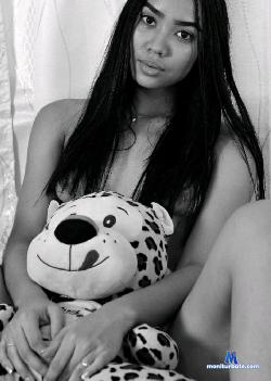 Gabriella09 stripchat livecam performer profile
