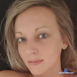 Britney_Brink stripchat livecam performer profile