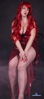 MonnaLiska stripchat livecam show performer room profile