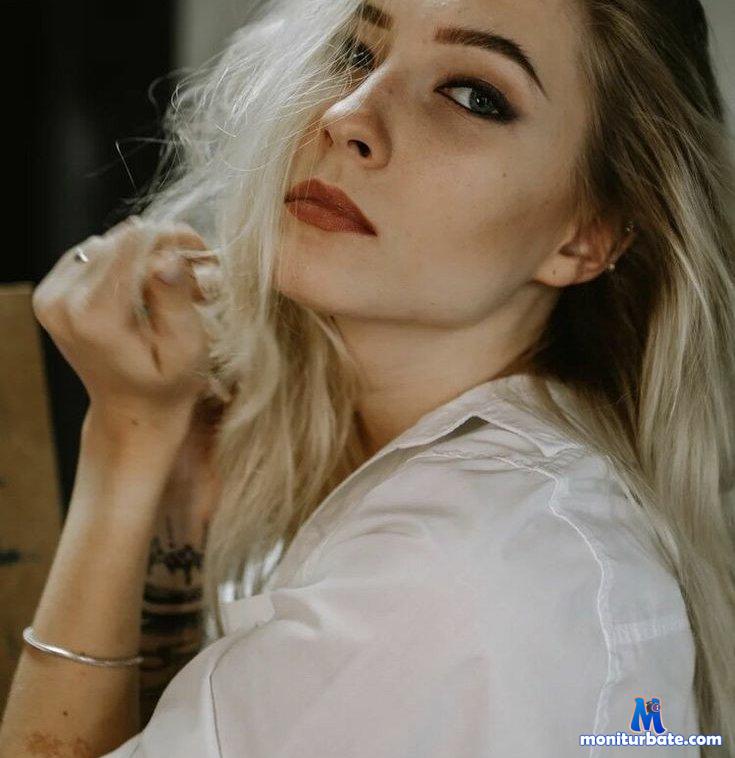 Marilyn_Smile Stripchat performer girls age Young hair Color Blonde do Dance specifics Big Tits ethnicity White hair Color Black body Type Medium subculture Housewives private Price Sixteen To Twenty Four small Audience auto Tag New private Price Eight