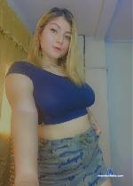 roxyscam stripchat livecam show performer room profile