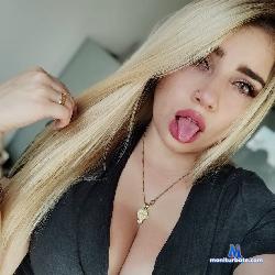 ShanonLodge stripchat livecam performer profile