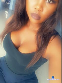 melanie665 stripchat livecam performer profile