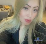lauragonzalez22 stripchat livecam show performer room profile