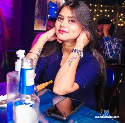 Rozi_Kapoor stripchat livecam performer profile