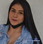 Alaska_kiss stripchat livecam show performer room profile