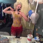 PeachySneak stripchat livecam show performer room profile