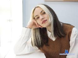 DarinaCappuchino stripchat livecam performer profile