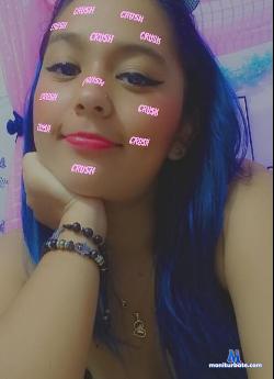 Zoe-21 stripchat livecam performer profile