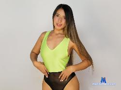 Adriana_lovesex stripchat livecam performer profile