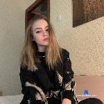 LiliThompson stripchat livecam show performer room profile