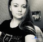 Alica_swarovski stripchat livecam show performer room profile