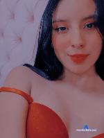 AngelinaJhonsonx stripchat livecam show performer room profile