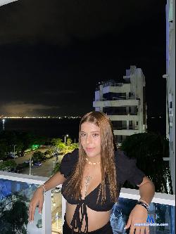 thegirlsintheroom stripchat livecam performer profile