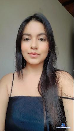 Hotwife-sofie stripchat livecam performer profile