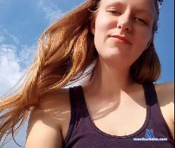 JuciyLucy stripchat livecam performer profile