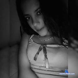 Danna_hand stripchat livecam performer profile