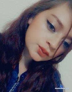 bellabiigass stripchat livecam performer profile