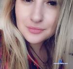 KellyWonders stripchat livecam show performer room profile