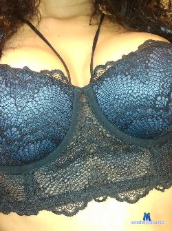 sexis2 stripchat livecam performer profile