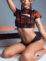 Qymera stripchat livecam show performer room profile