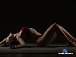 AkiShina stripchat livecam performer profile