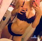 Hot-Babe- stripchat livecam show performer room profile